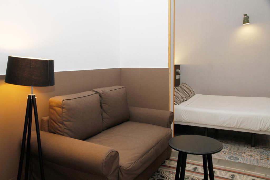 Bcn Home Guest House Barcelona Exterior photo